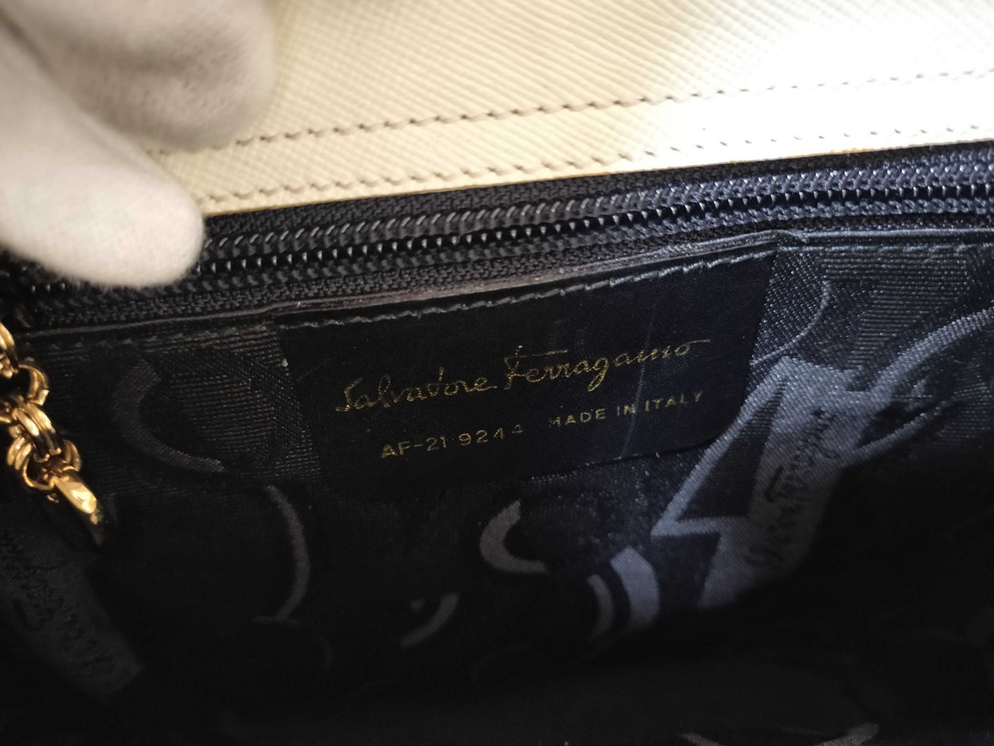 Salvatore Ferragamo Shoulder Bag Shoulder Bag