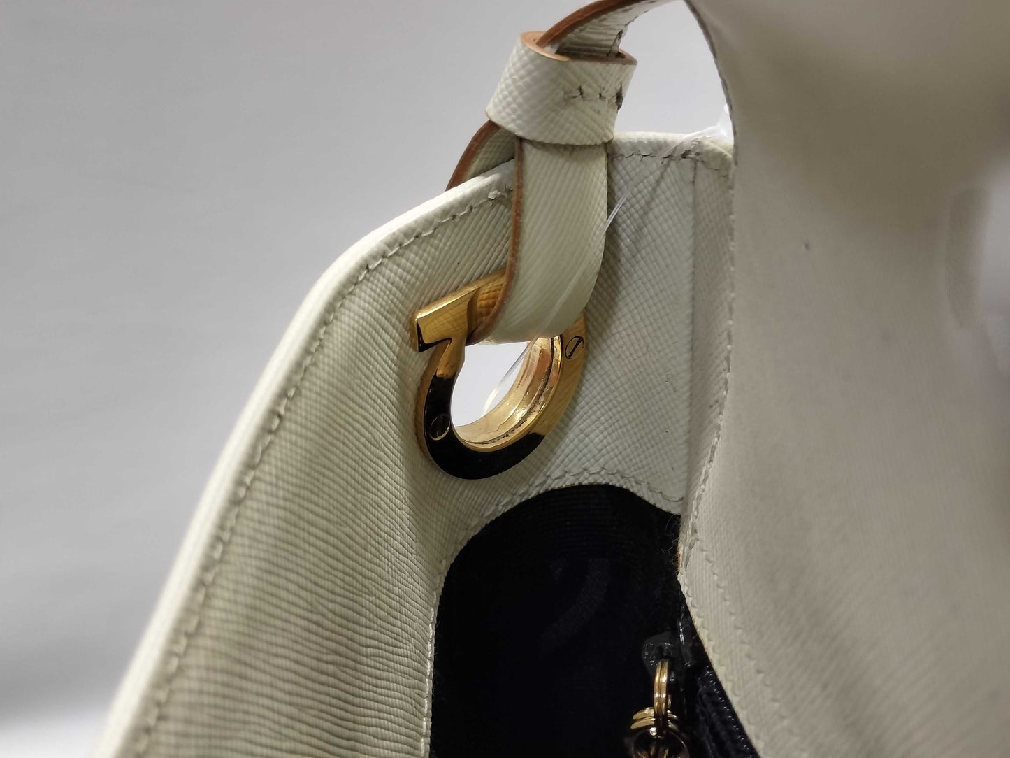Salvatore Ferragamo Shoulder Bag Shoulder Bag