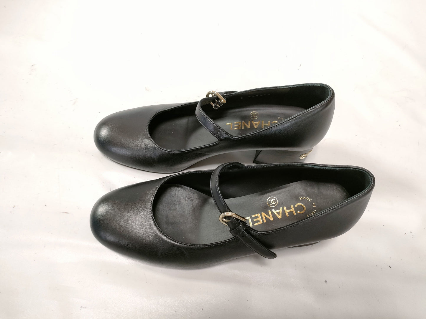 CHANEL Flat Shoes Patent Leather Pumps
