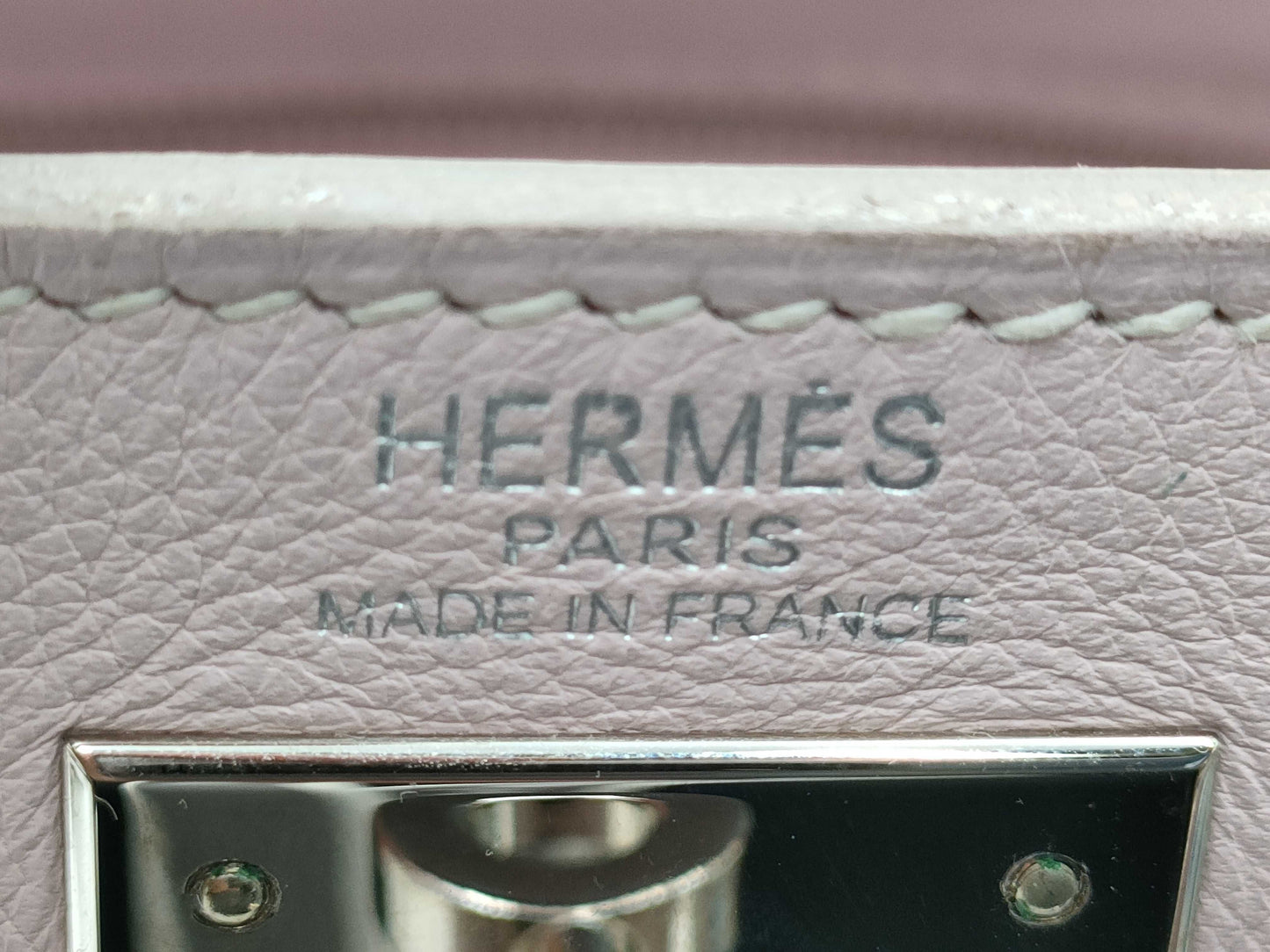 HERMES Kelly 28 Swift 2-way Rose Dragee Handbag with Silver Hardware and K Stamp