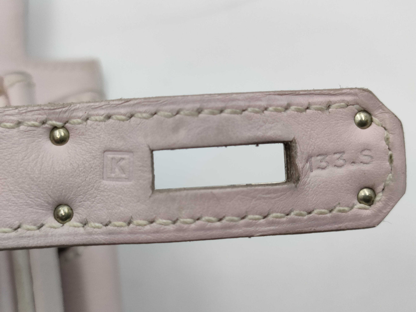 HERMES Kelly 28 Swift 2-way Rose Dragee Handbag with Silver Hardware and K Stamp