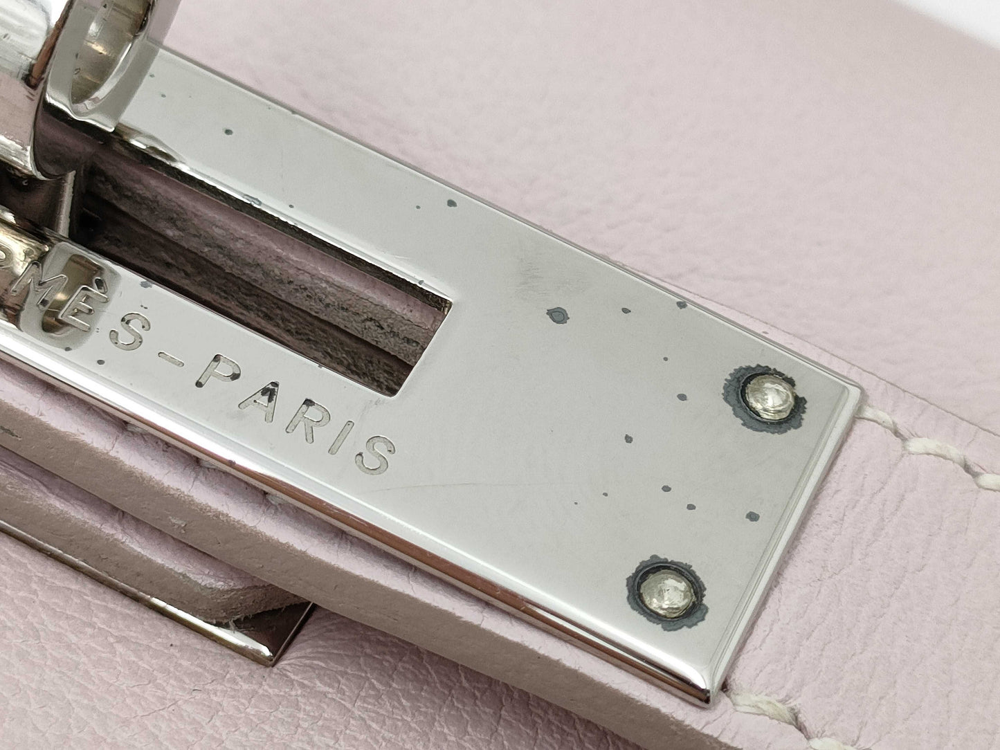 HERMES Kelly 28 Swift 2-way Rose Dragee Handbag with Silver Hardware and K Stamp