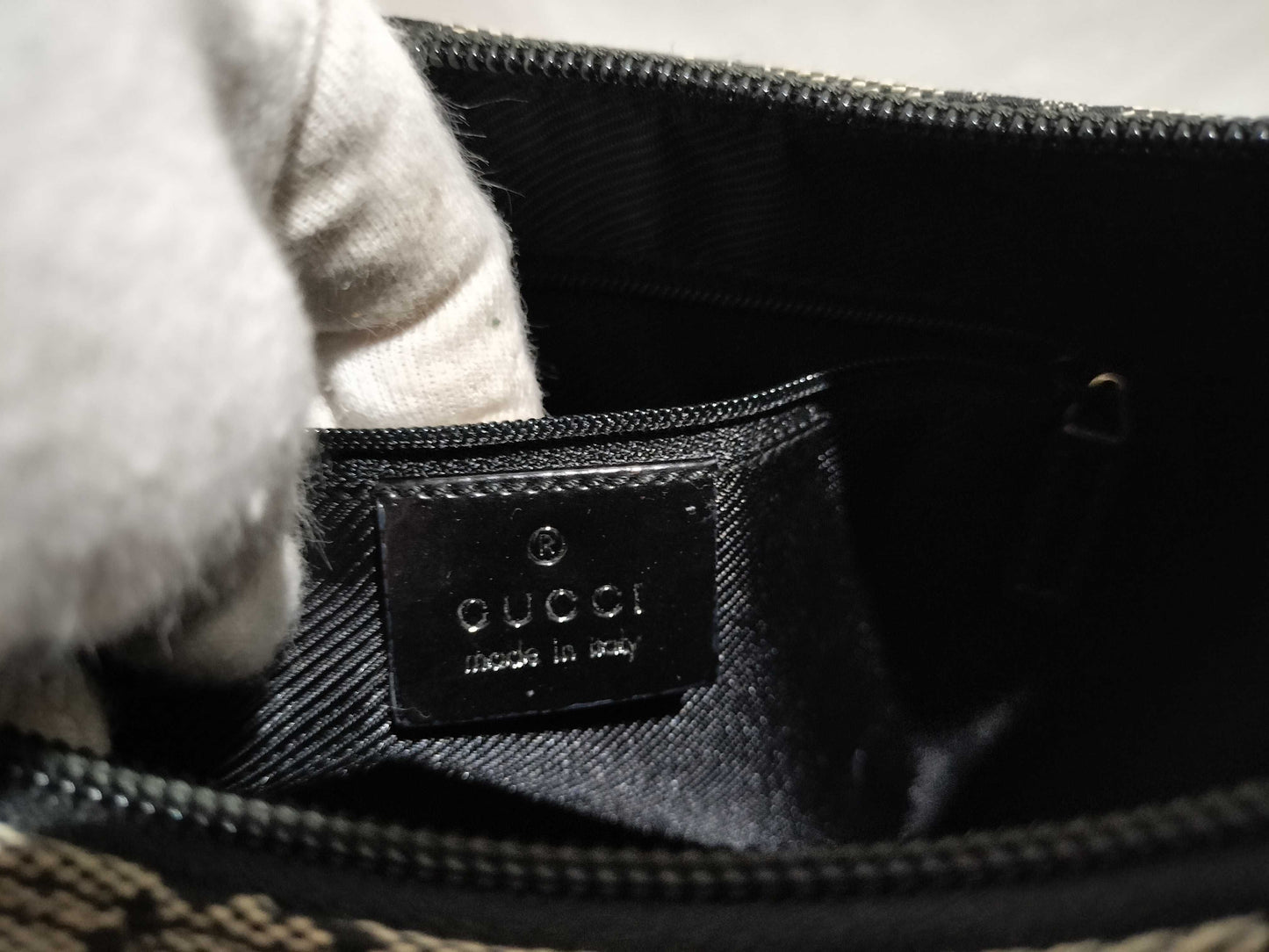 GUCCI GG Canvas One-Shoulder Bag 001・4158・3444 Gray/Black Shoulder Bag