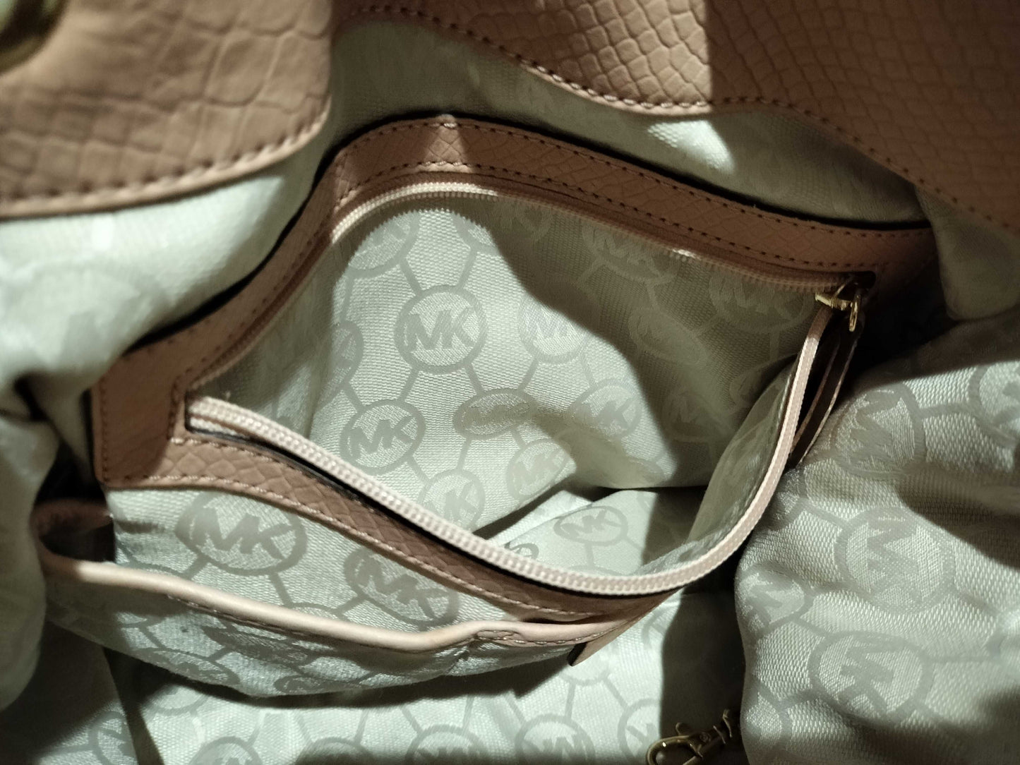 Michael Kors 2-way leather shoulder bag