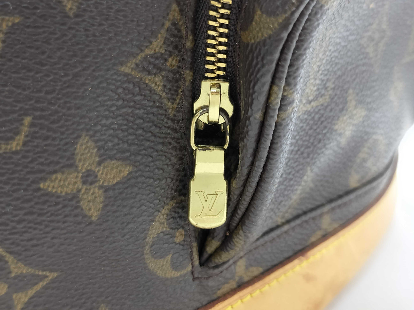 LOUIS VUITTON SP0040 Monogram Montsouris PM Backpack