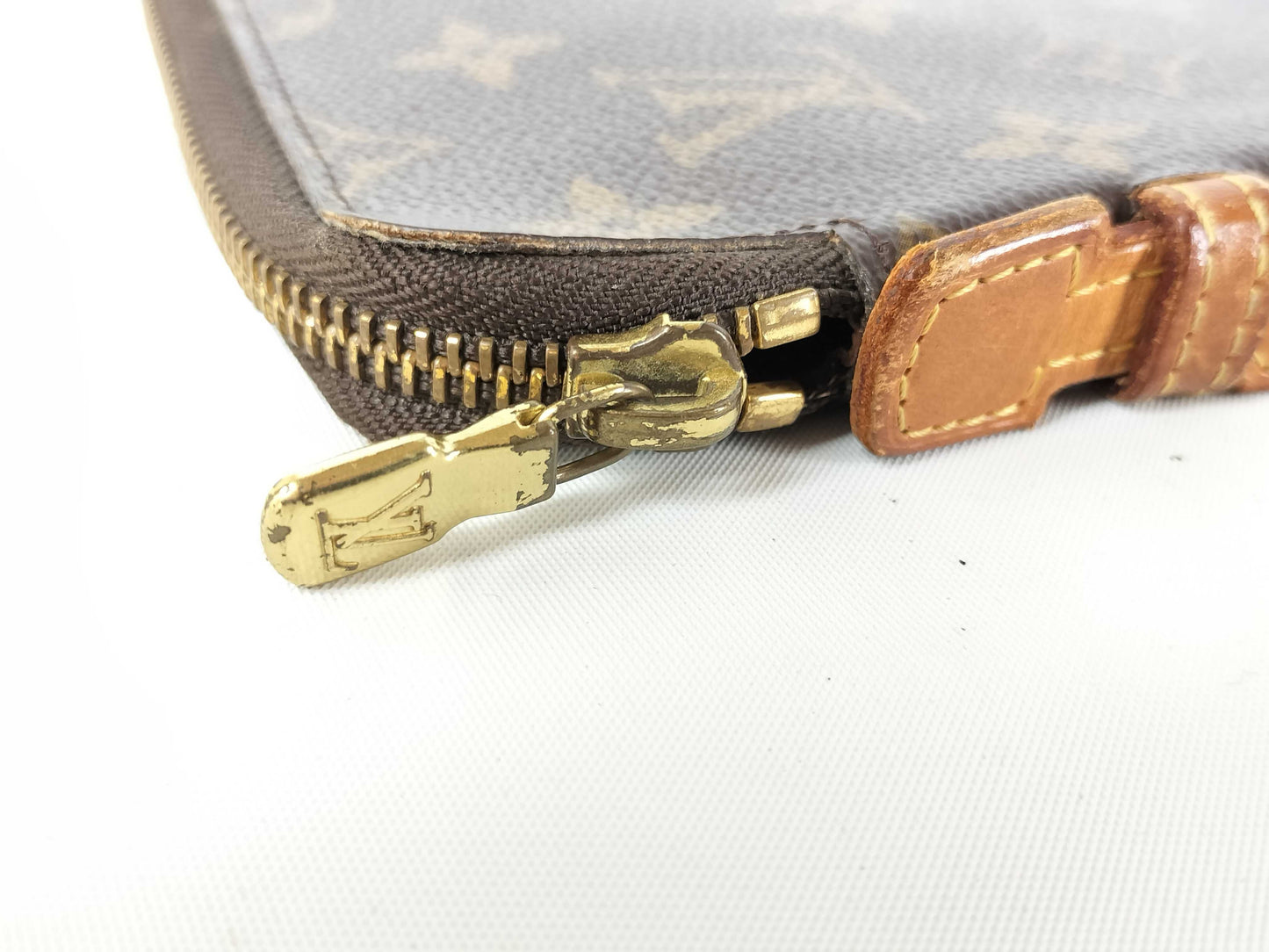 LOUIS VUITTON MI0020 Monogram Travel Case Other Accessories