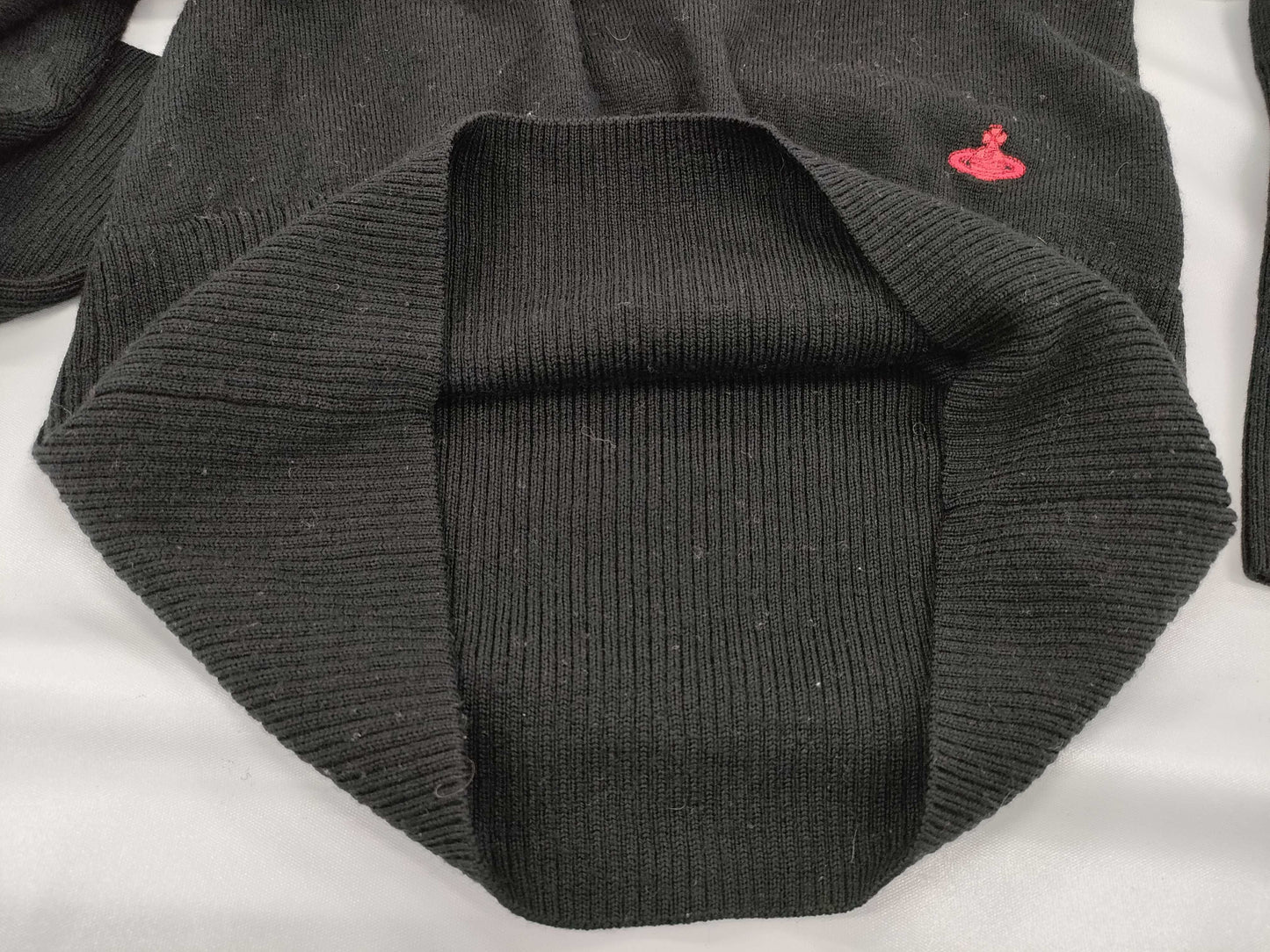 Vivienne Red Label knit tops