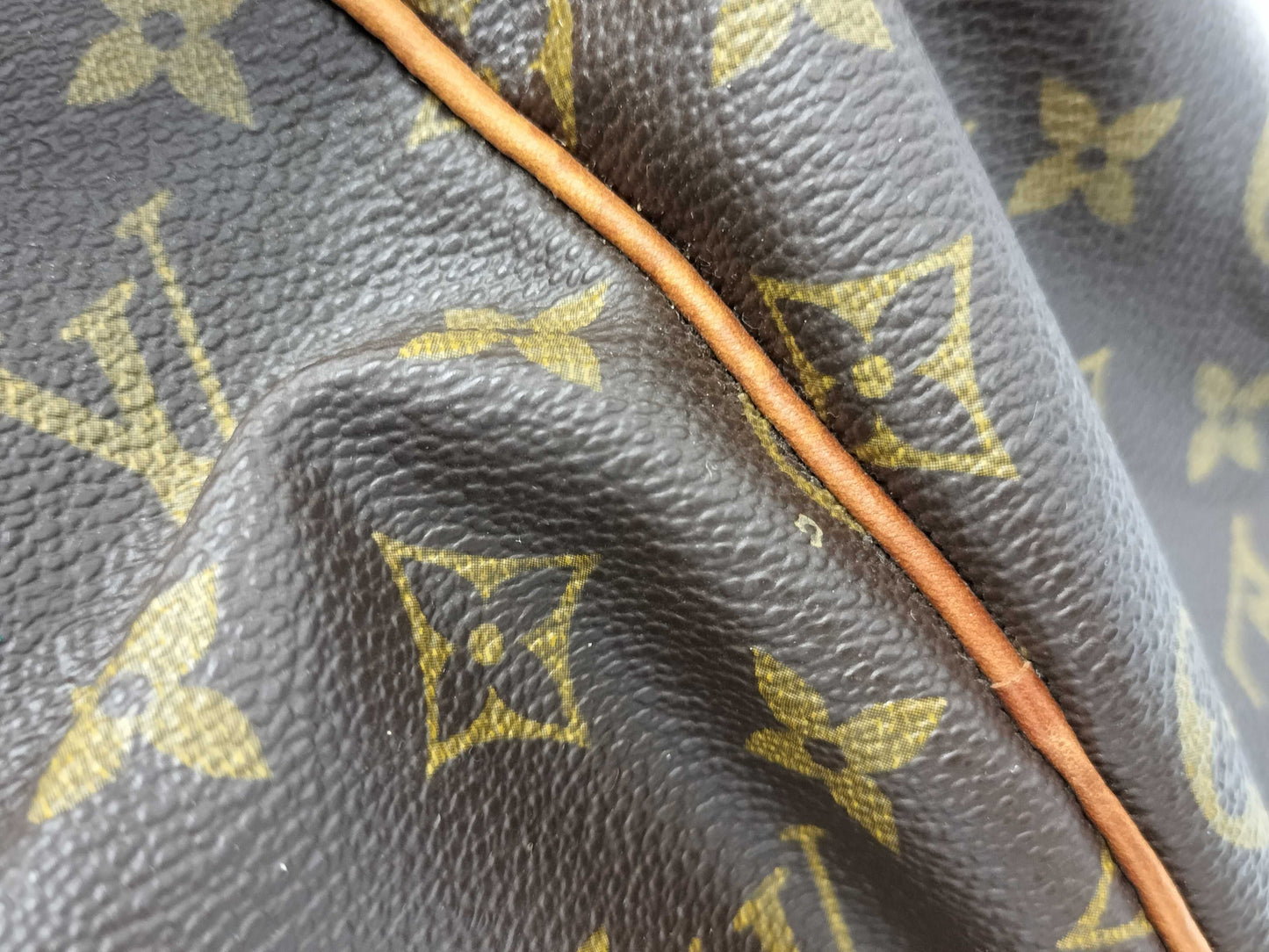 LOUIS VUITTON Monogram M41443 Evasion Boston Bag