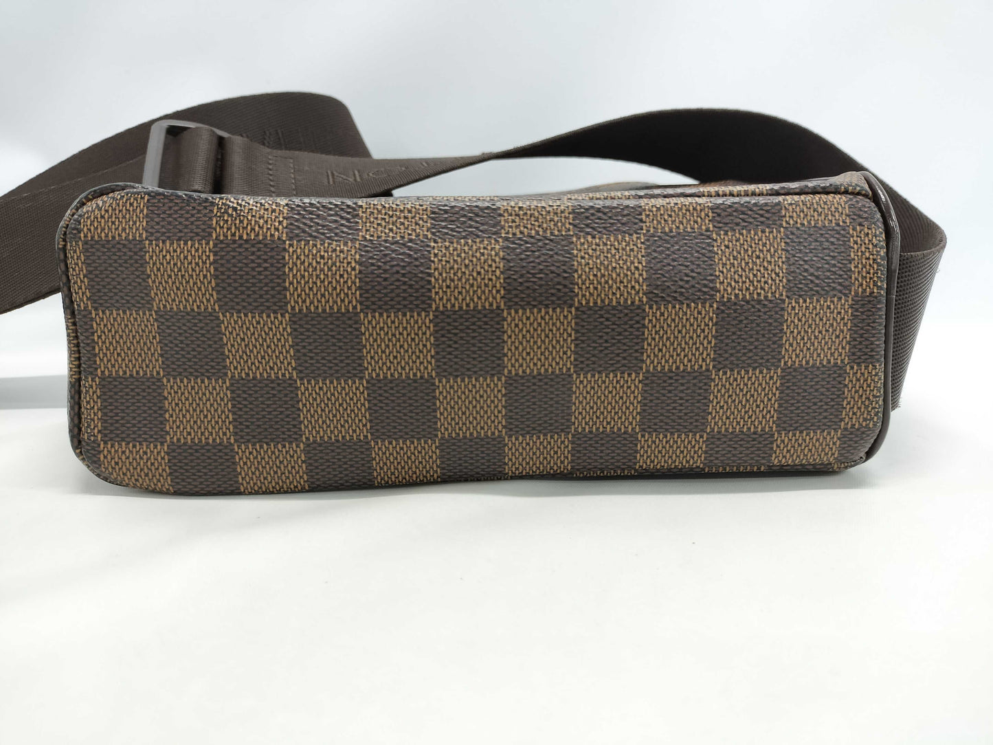 LOUIS VUITTON Damier N41442 Olaf PM Shoulder Bag