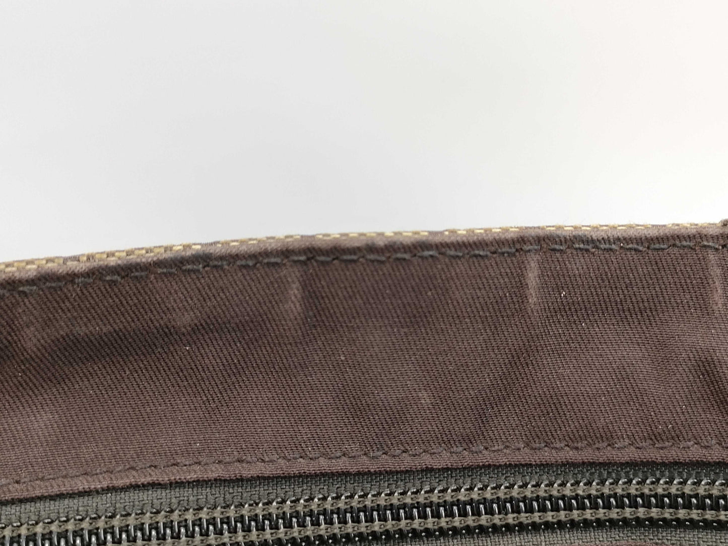 GUCCI GG Canvas Messenger Shoulder Bag