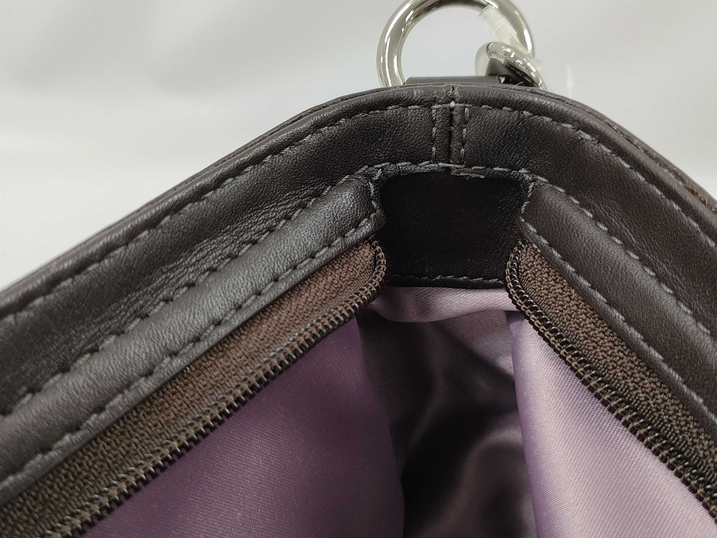 COACH Signature One-Shoulder Bag Shoulder Bag