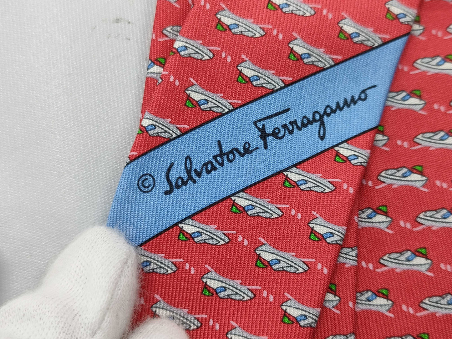 Salvatore Ferragamo design tie