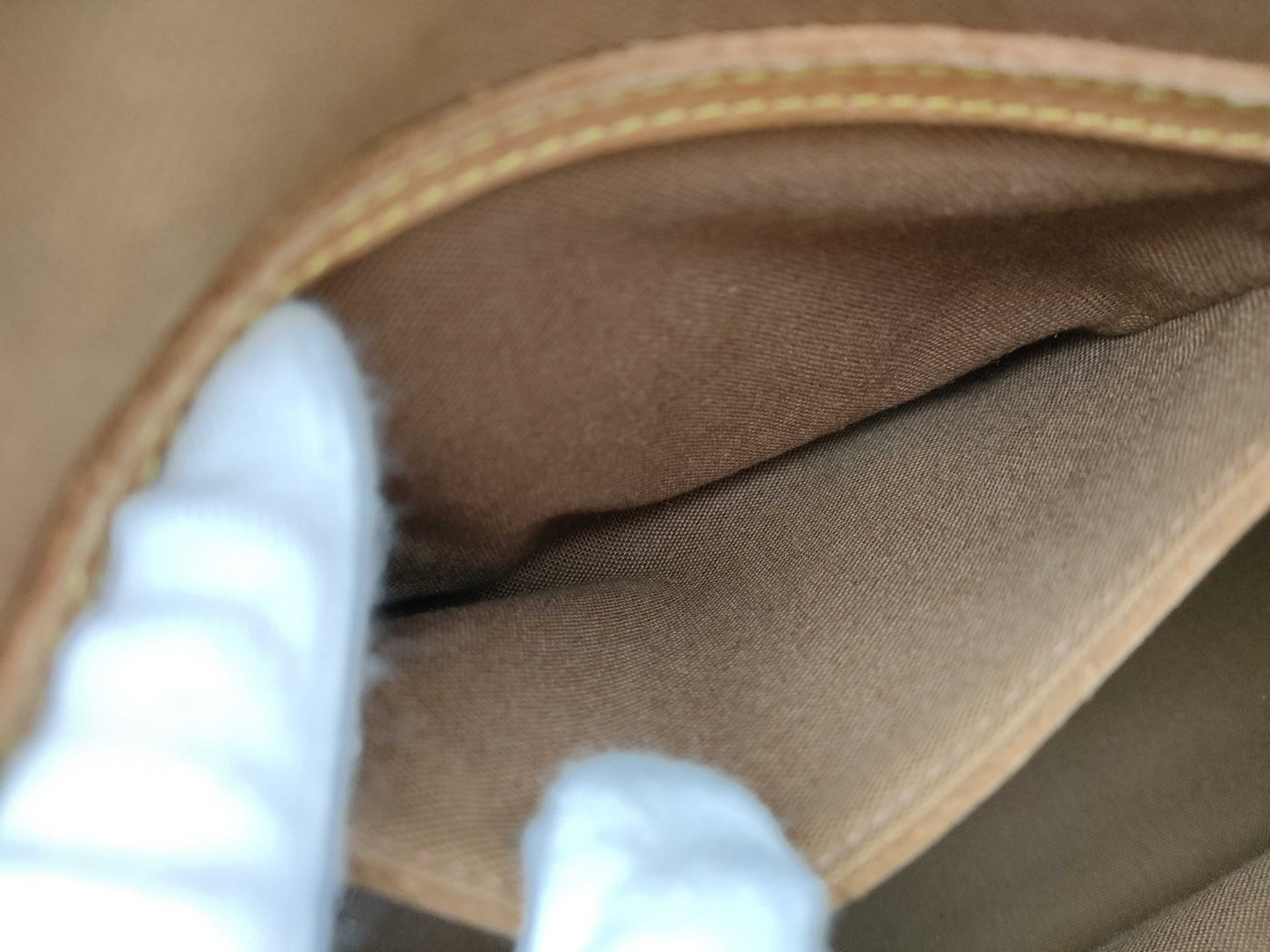LOUIS VUITTON Monogram Alma Handbag