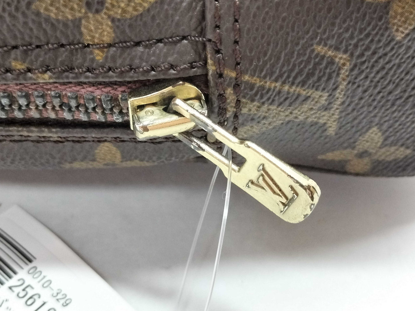 LOUIS VUITTON Monogram M47522 True Toilet Pouch