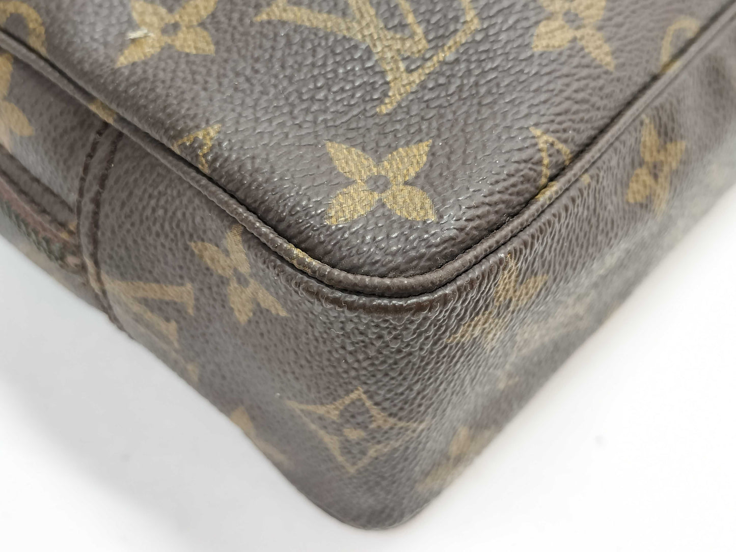 LOUIS VUITTON Monogram M47522 True Toilet Pouch