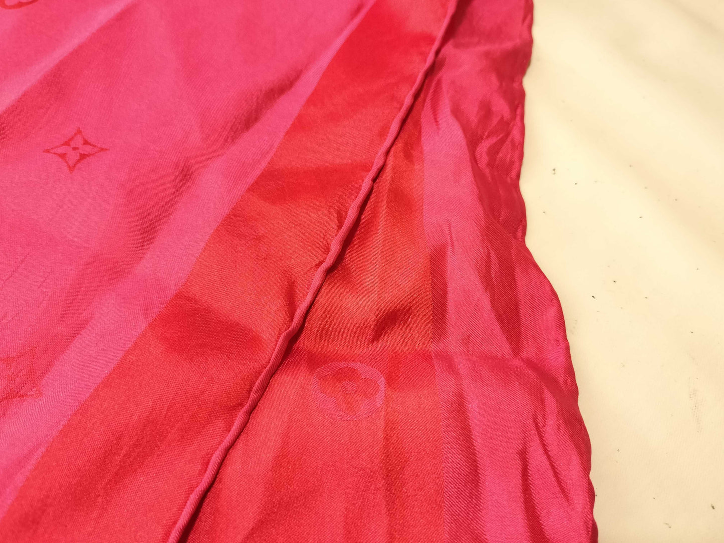 LOUIS VUITTON Monogram Large Silk Scarf