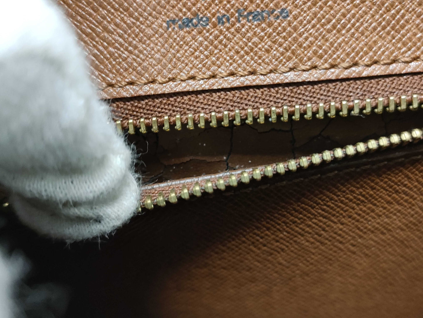 LOUIS VUITTON Monogram M51242 Saint-Cloud Shoulder Bag