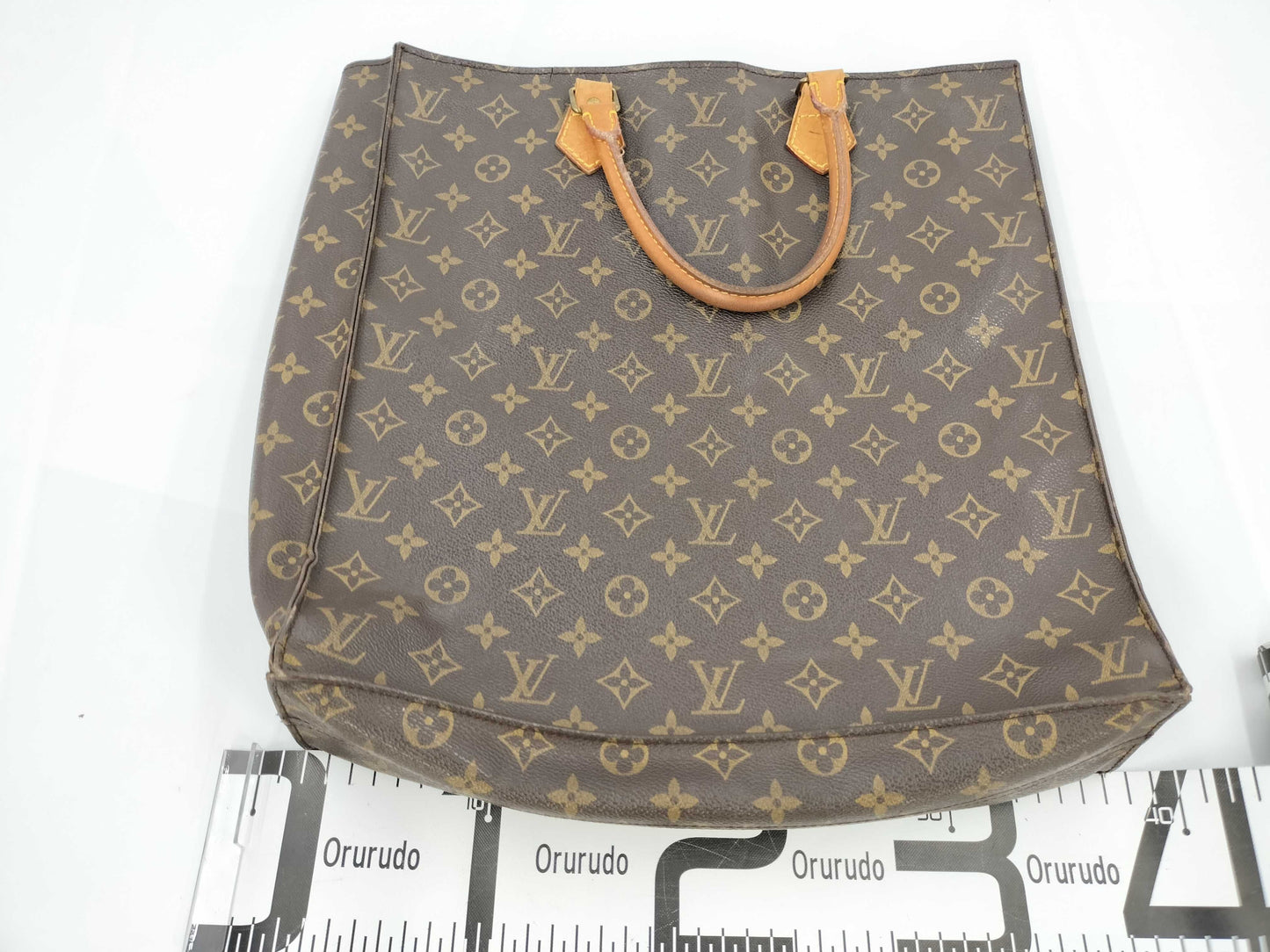 LOUIS VUITTON Monogram Sac Plat Handbag