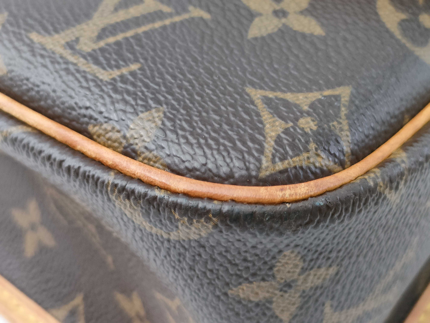 LOUIS VUITTON RFID Unverifiable, Serial Unverifiable, Monogram M42250 Sologne Shoulder Bag