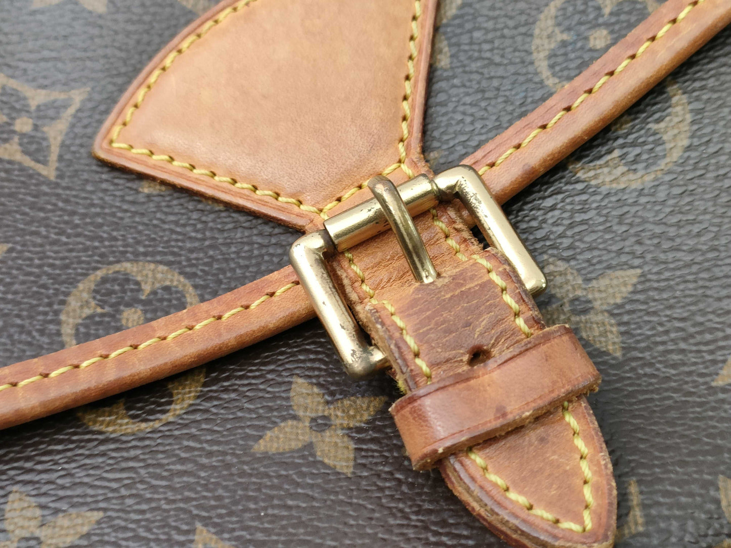 LOUIS VUITTON RFID Unverifiable, Serial Unverifiable, Monogram M42250 Sologne Shoulder Bag