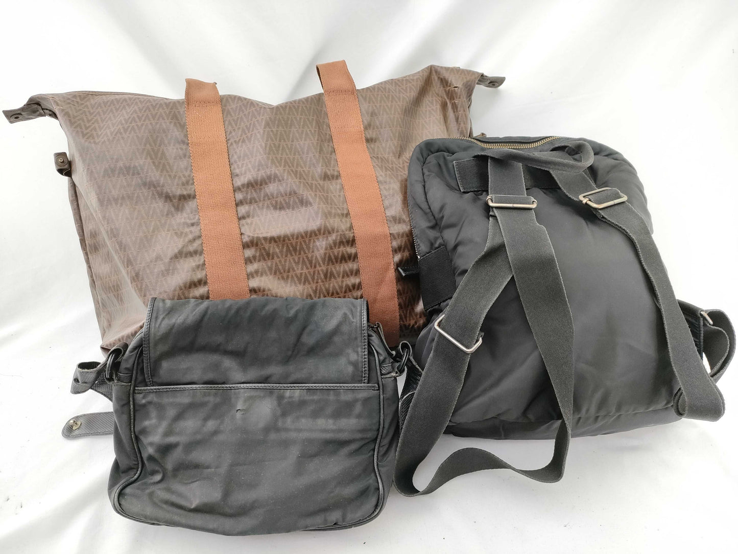 BOTTEGA VENETA, Valentino, and other shoulder bags
