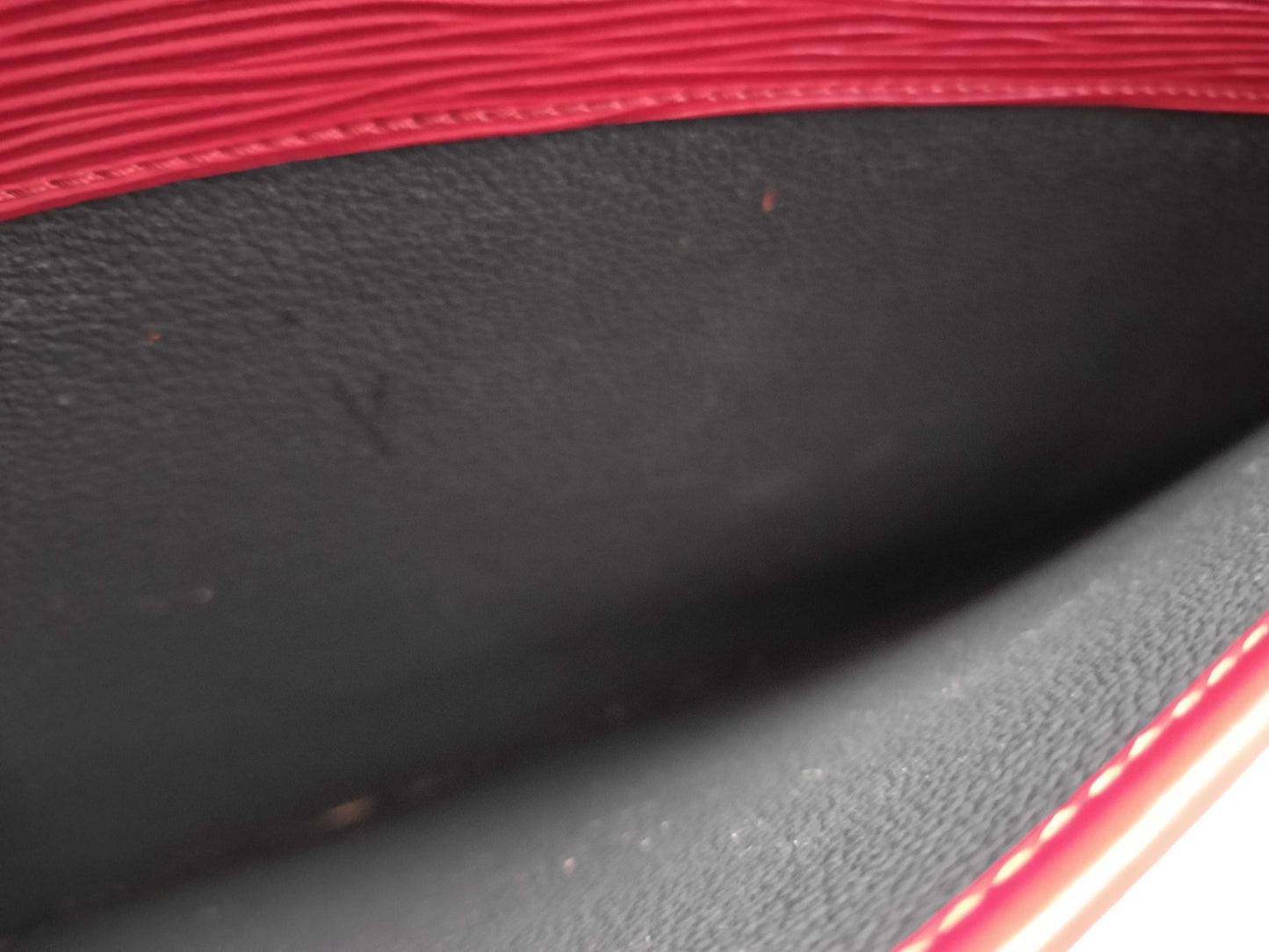 LOUIS VUITTON RFID Unverifiable MI0840 Epi Riviera M48182 Handbag