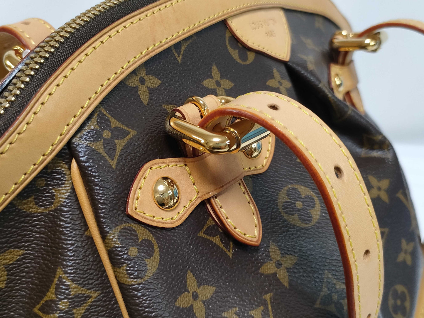 LOUIS VUITTON SP2151 Monogram Tivoli GM Shoulder Bag