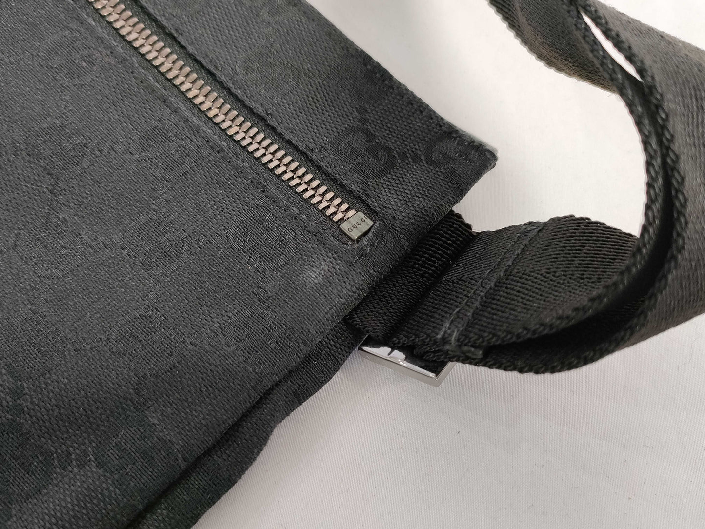 GUCCI GG Canvas Waist Pouch Body Bag 28566 Shoulder Bag