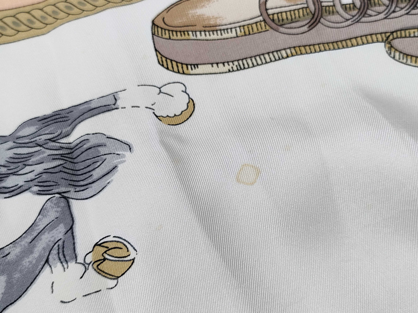 HERMES Carre Scarf without tag