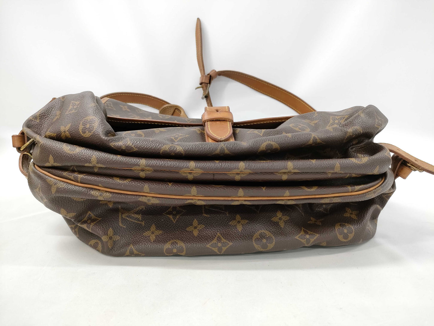 LOUIS VUITTON Monogram M42254 Saumur 35 Shoulder Bag