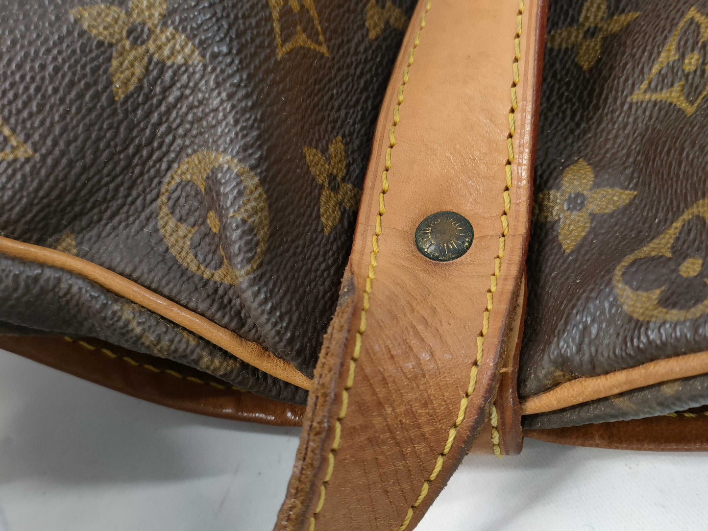 LOUIS VUITTON Monogram M42254 Saumur 35 Shoulder Bag