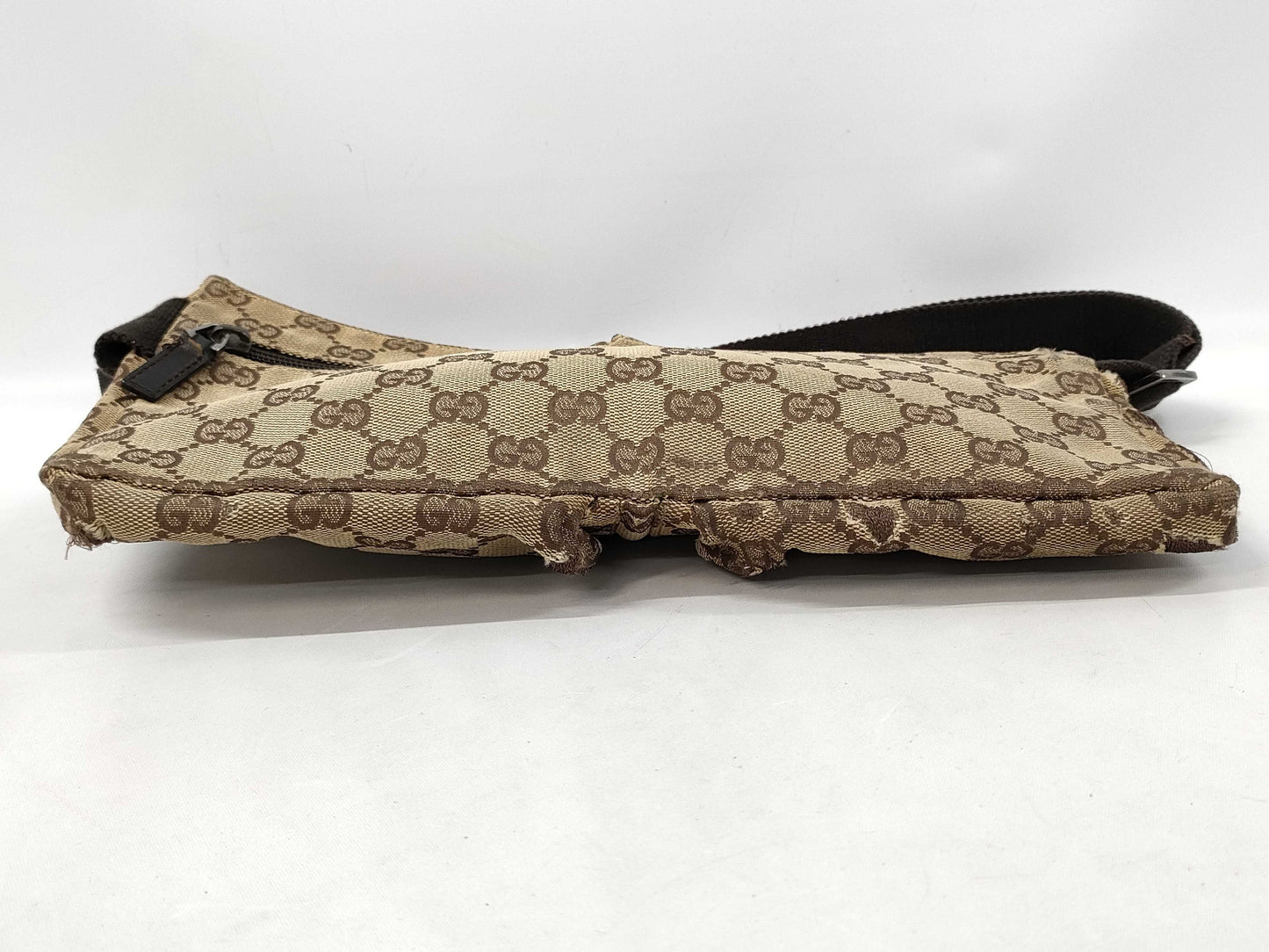 GUCCI GG canvas body bag/shoulder bag