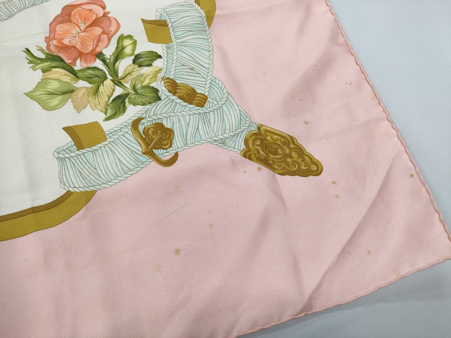 HERMES scarf