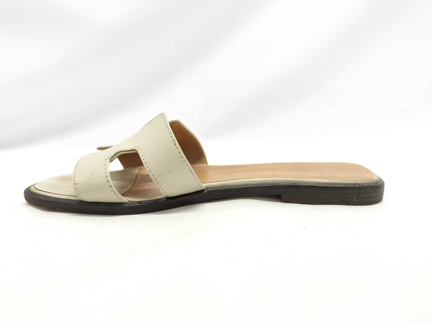 HERMES sandals
