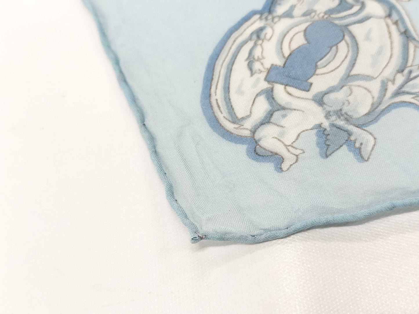 HERMES Carre 90 Scarf