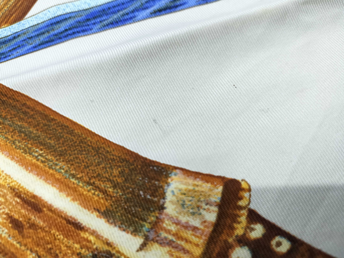 HERMES Carré 90 Key Pattern Scarf