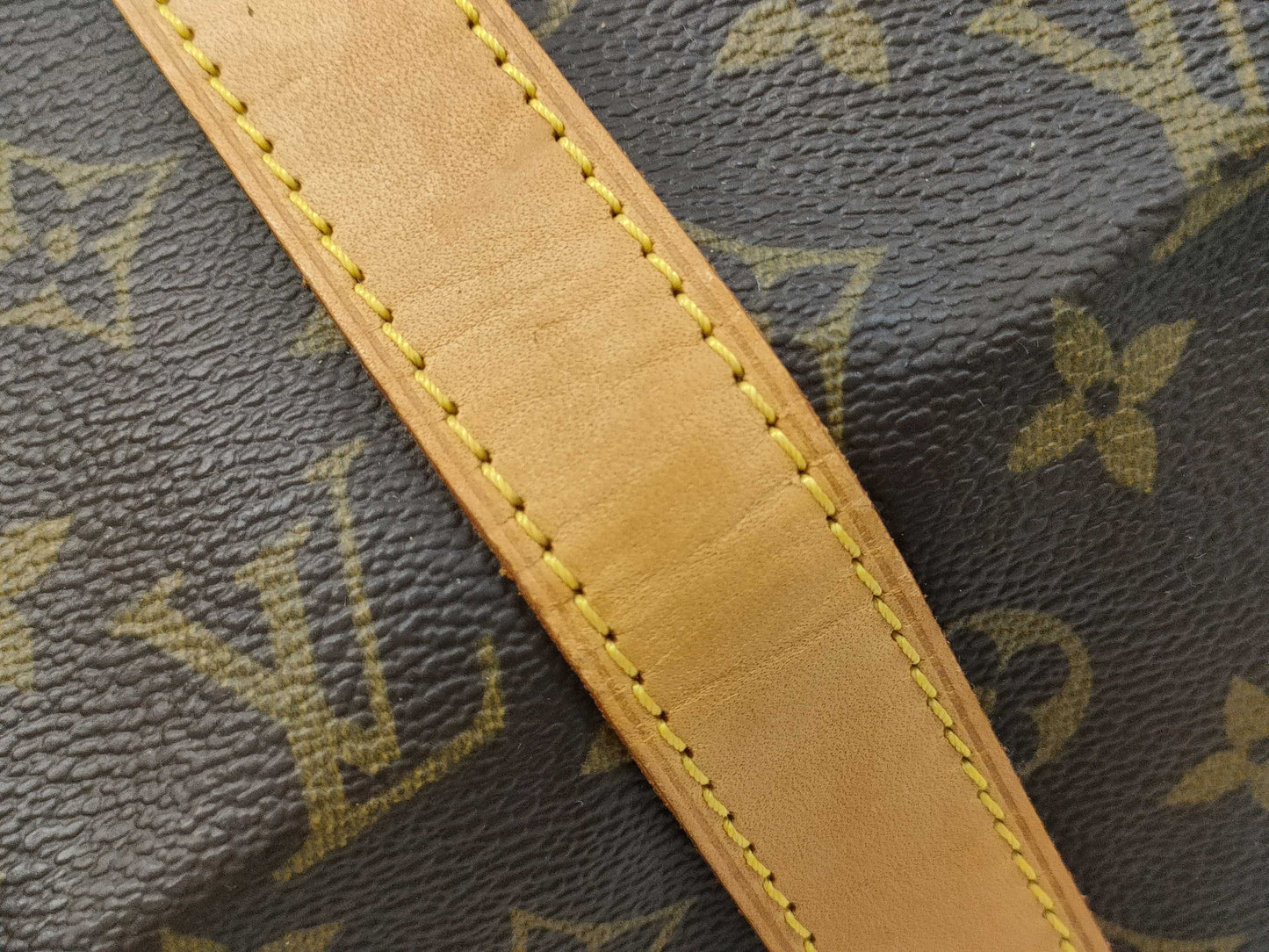 LOUIS VUITTON Monogram Keepall 50 Bandouliere Boston Bag