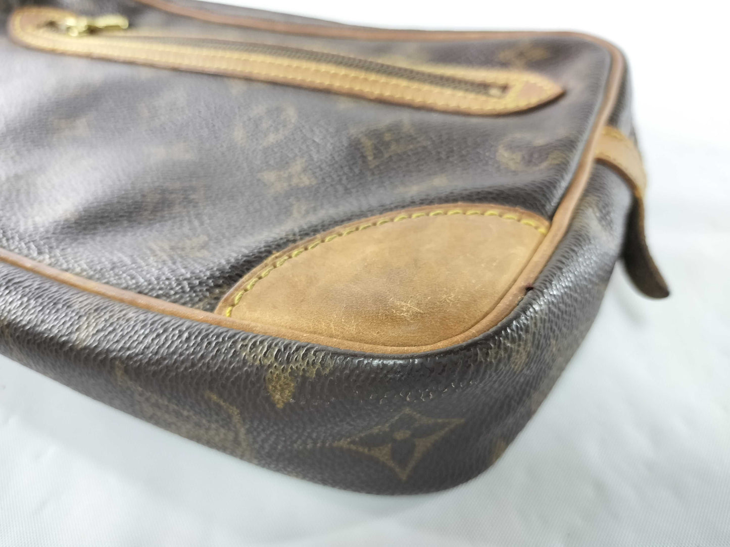 LOUIS VUITTON Unidentified Monogram M51825 Marly Dragonne Second Bag