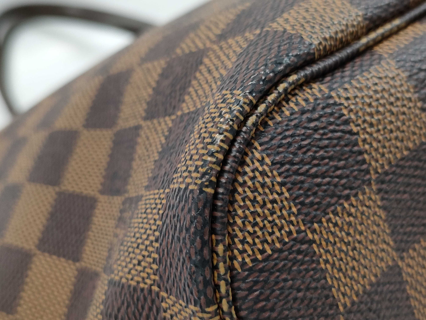 LOUIS VUITTON Damier Neverfull MM Tote Bag with Complete Accessories