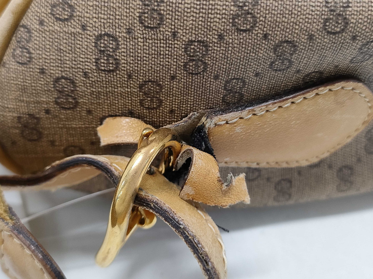 GUCCI Old Shima 001 115 4001 Shoulder Bag