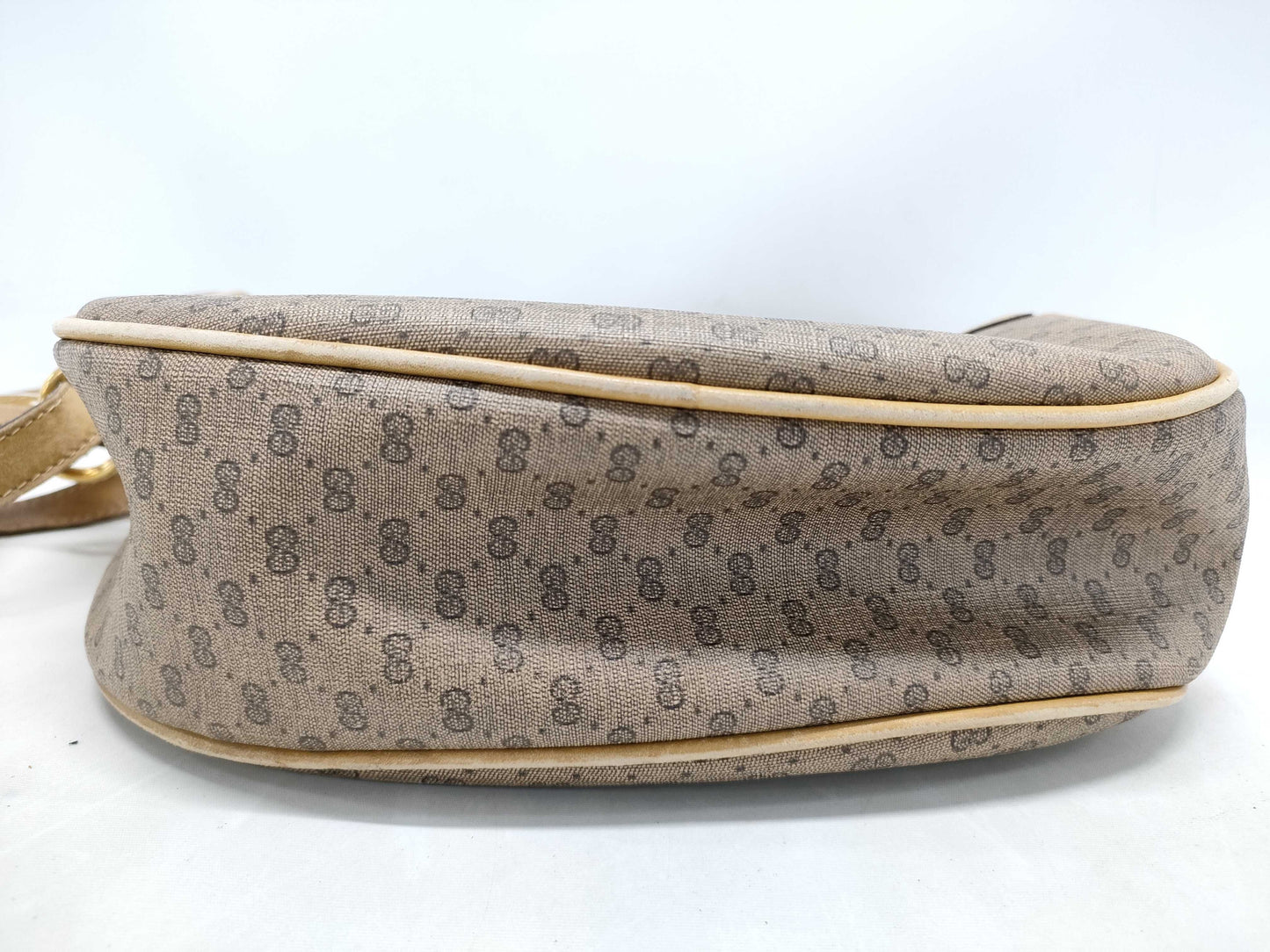GUCCI Old Shima 001 115 4001 Shoulder Bag