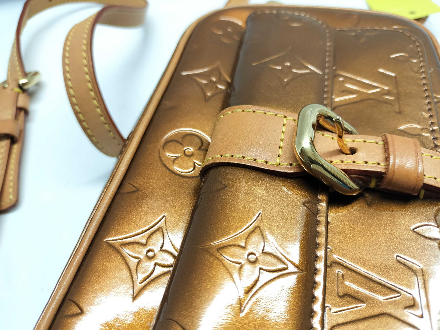 LOUIS VUITTON TH1000 Vernis M91109 Christie MM Shoulder Bag