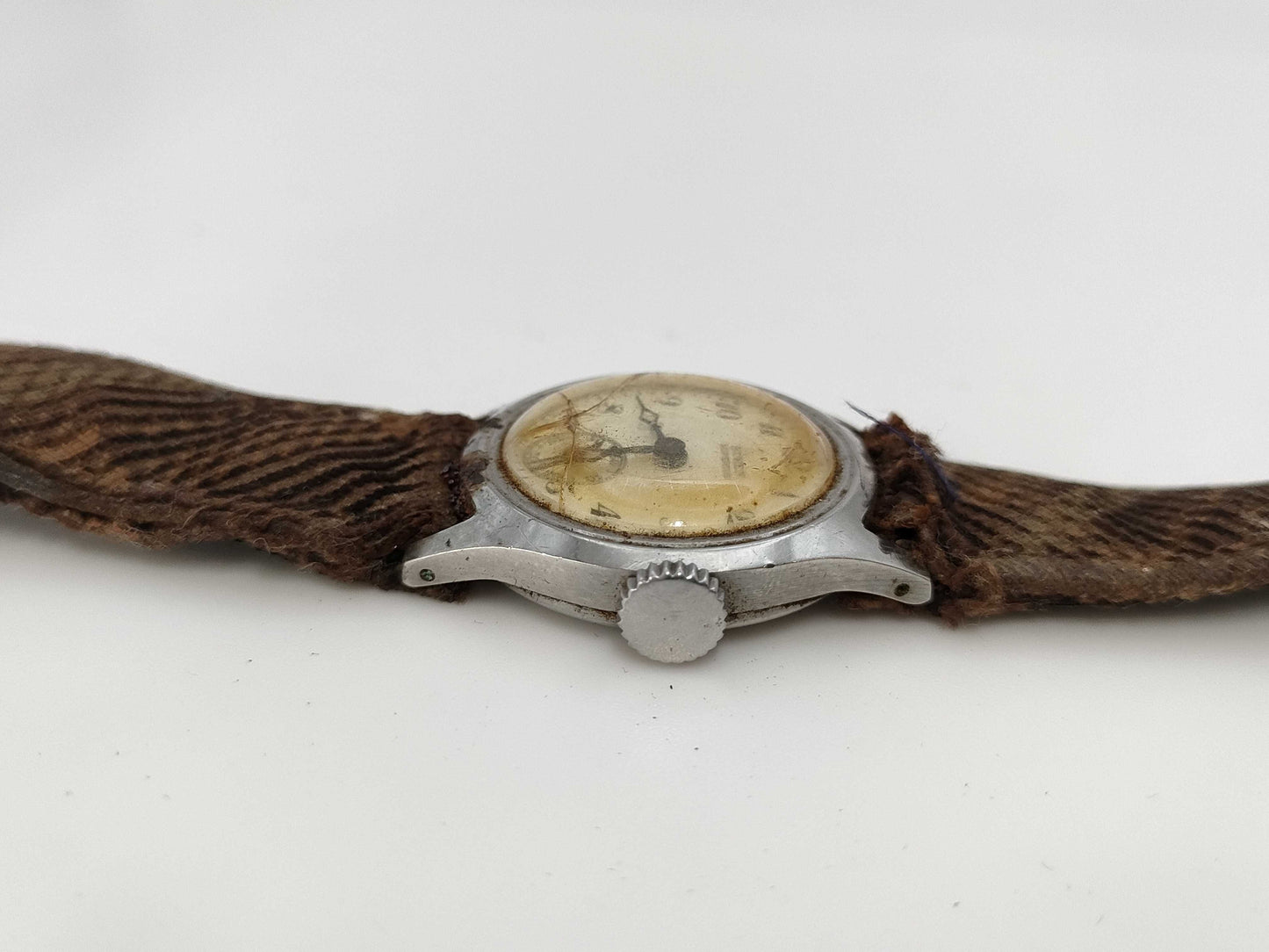 Buren Hand-wound Women's Watch