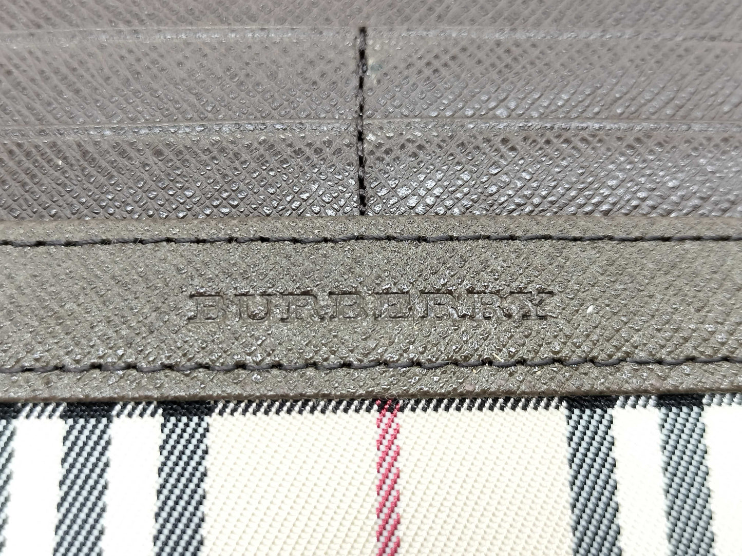BURBERRY Check Long Wallet