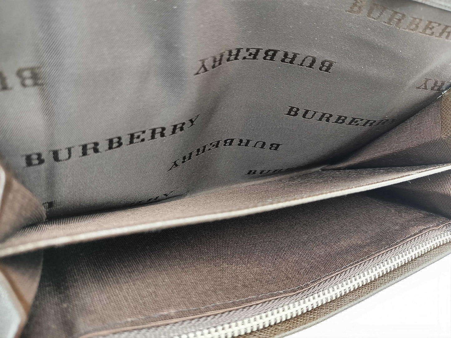 BURBERRY Check Long Wallet
