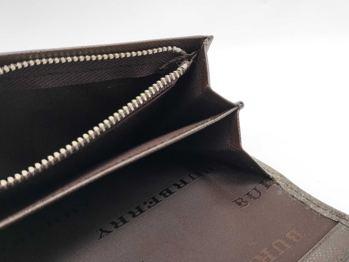 BURBERRY Check Long Wallet