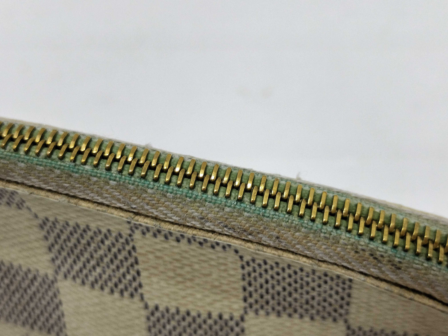 LOUIS VUITTON **2116 Damier Azur Pochette Cosmetic Pouch