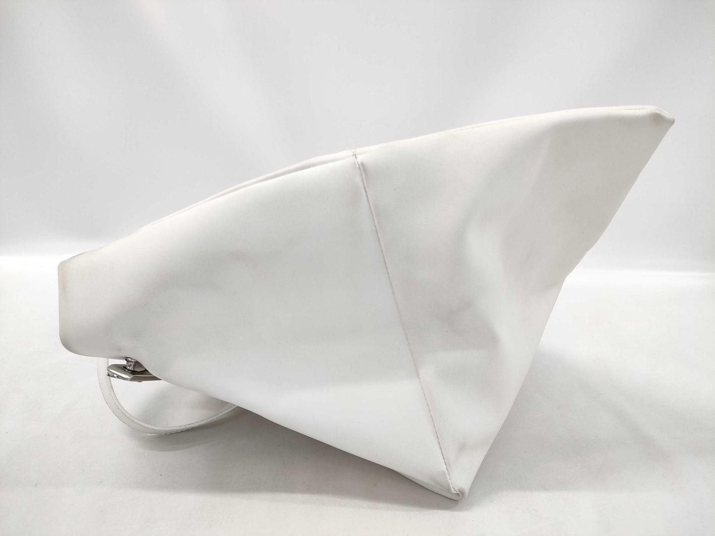 Salvatore Ferragamo Gancini one-shoulder white shoulder bag