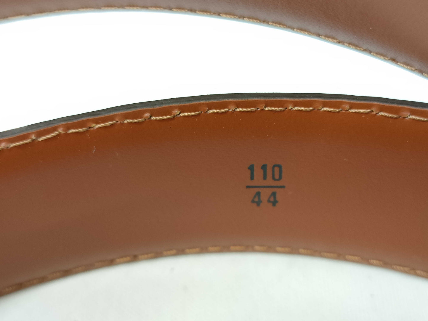 LOUIS VUITTON Epi Santur Belt