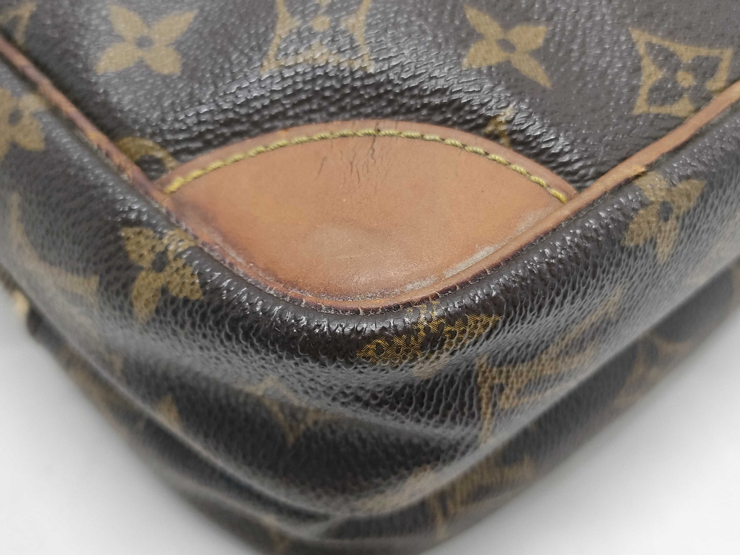 LOUIS VUITTON Monogram Old Amazon Shoulder Bag